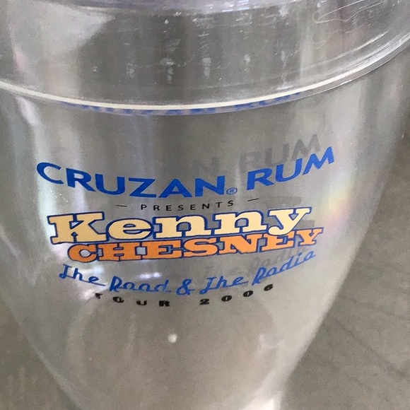Kenny Chesney Road & the Radio 2006 Tour shaker - Picture 3 of 5